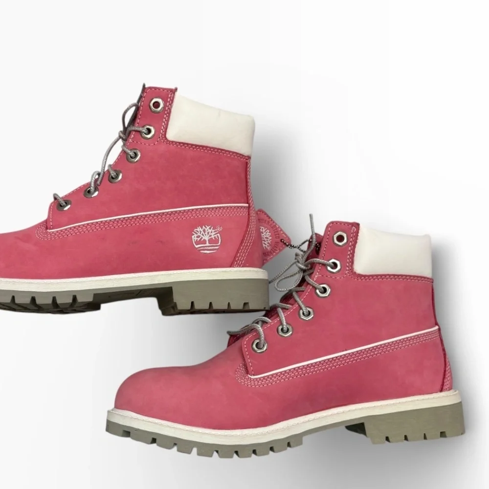 Timberland 6M pink nubuck boots NEW